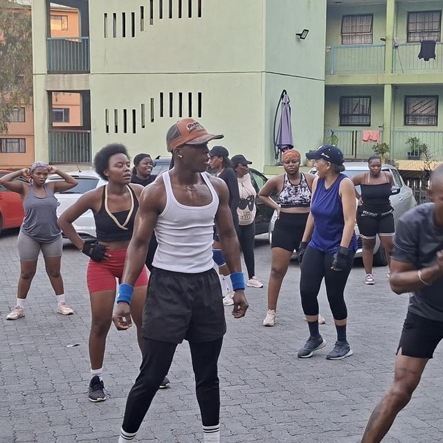 Help Elsie Gym Wellness Centre by Gym equipment for Community and members