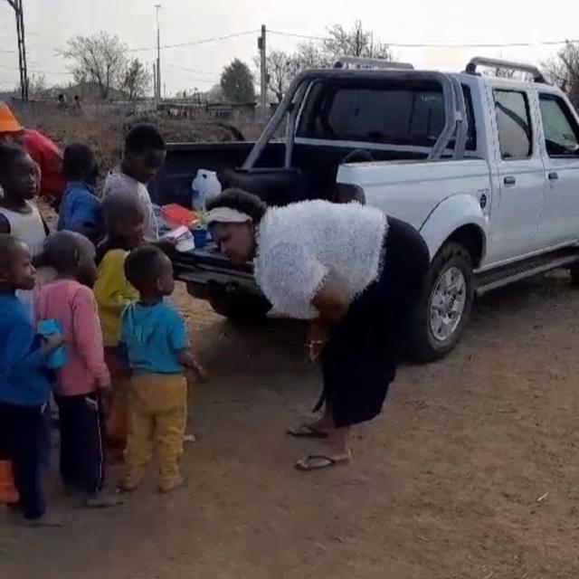 Help DUDUZILE ZONDO FOUNDATION by GROCERY, SCHOOL UNIFORM AND CLOTHES for FOR THE CHILDREN AGE 0 TO 16 YEARS, GIRLS AND BOYS