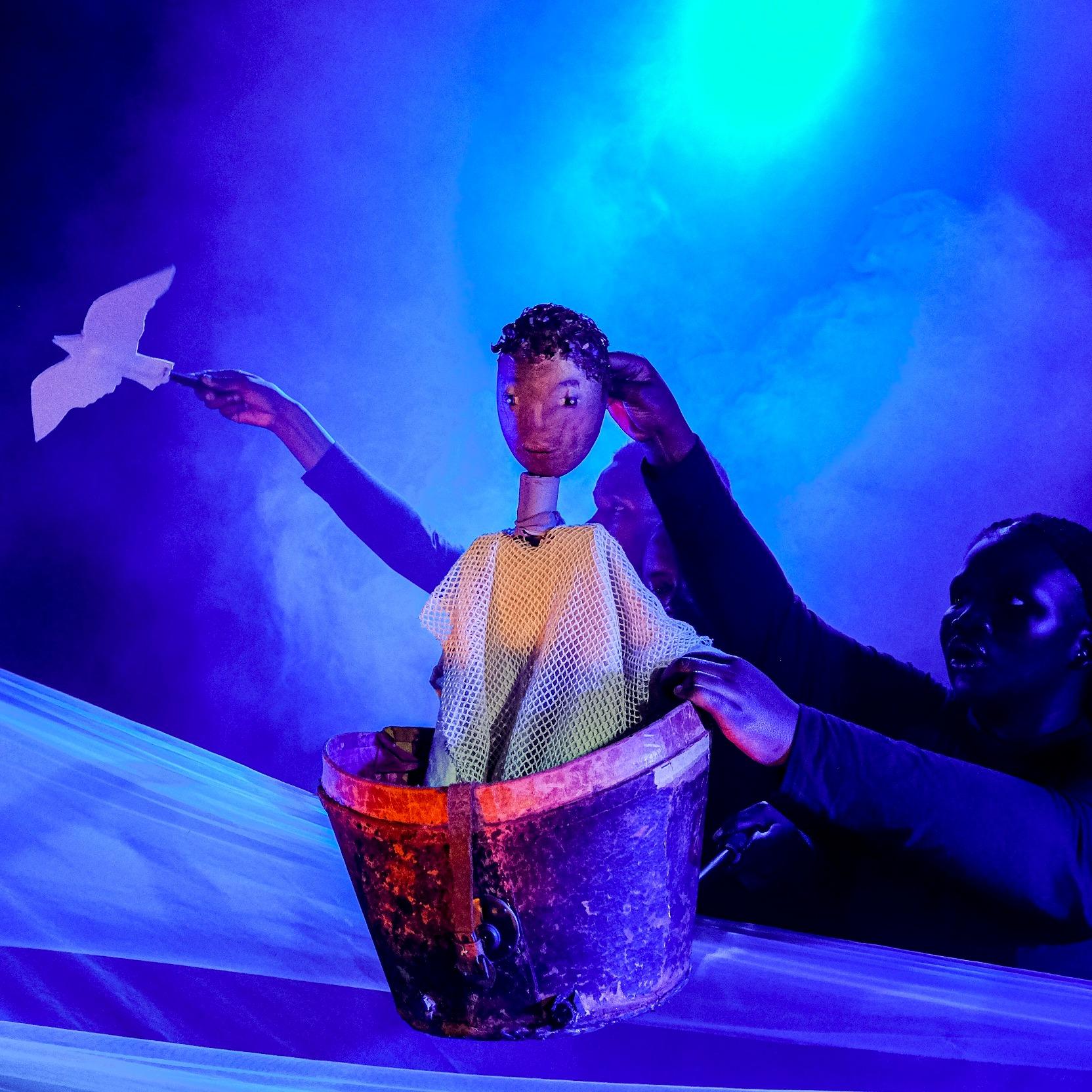 Magnet Theatre production 'Surge'. Photo-Eric Miller