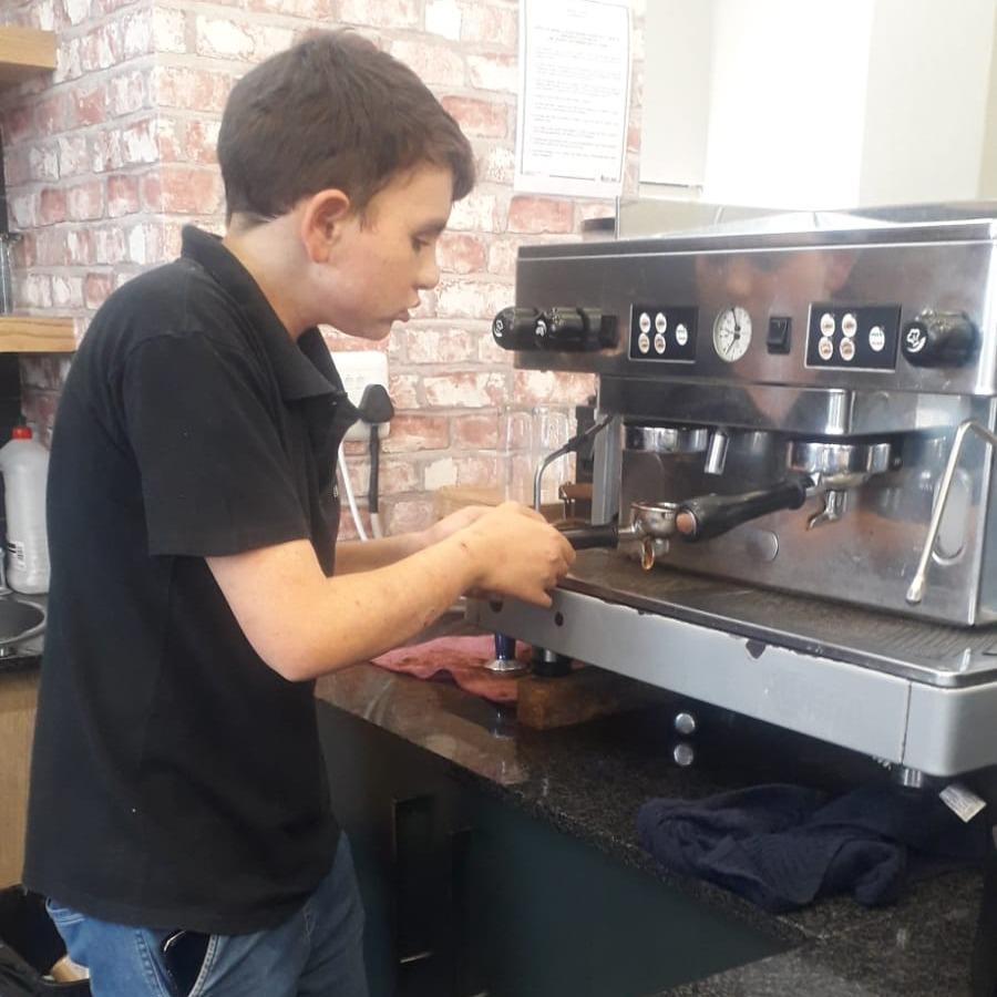 ad0a6acb-447b-48d6-a288-498eddbe0806