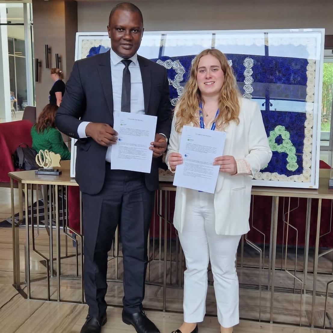 f711d5dd-c4ca-4025-bbef-6f4fe5caa485