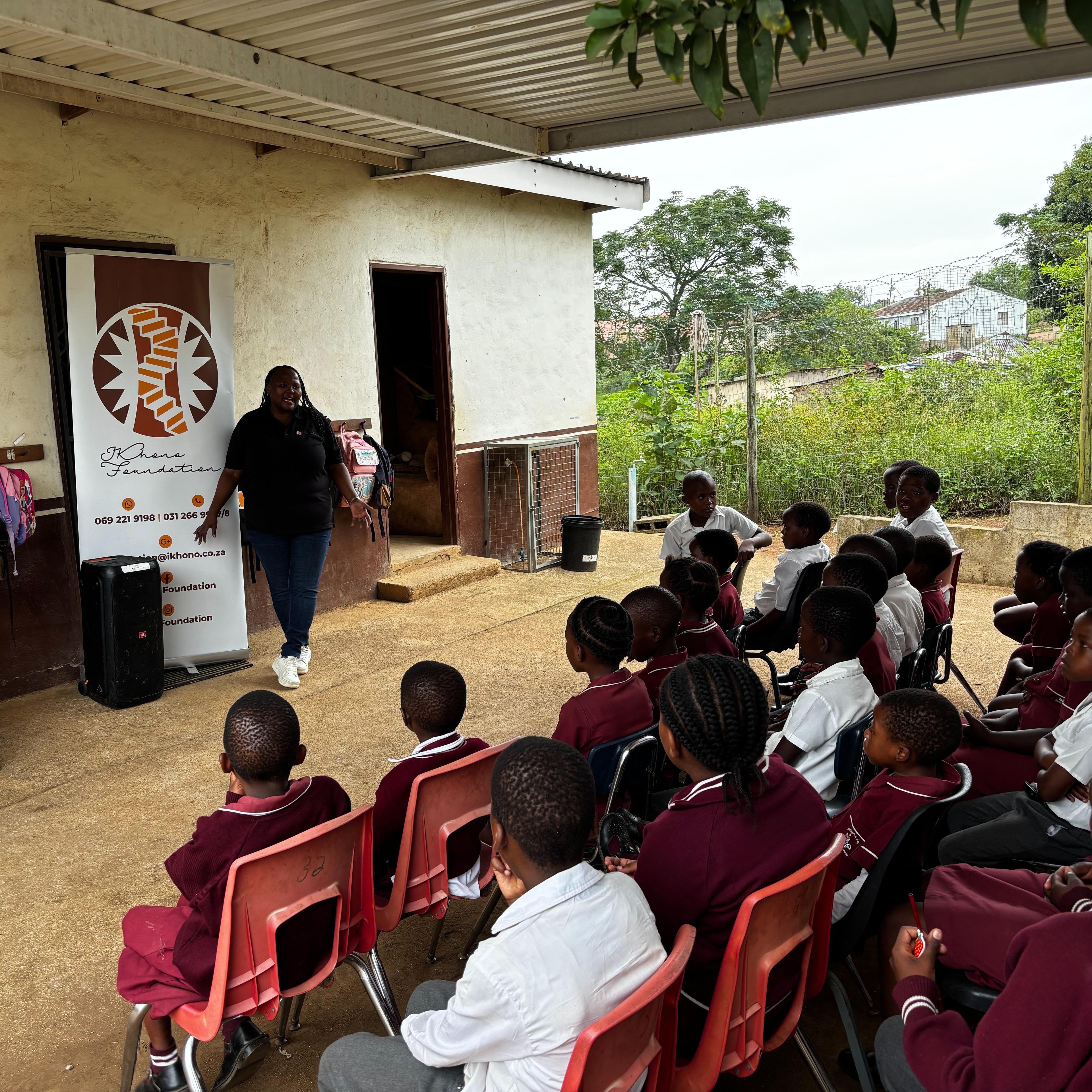 Ikhono Foundation, in partnership with Playabets, hosted an outreach programme at the Khaya Lami Drop-In Centre in KwaNyuswa. The centre provides a safe space where children can do homework and receive meals after school. The team spent time with the children, provided snacks, and donated doors, lock sets, paint, and a steel rake to help improve the facility and support the centre’s important work.