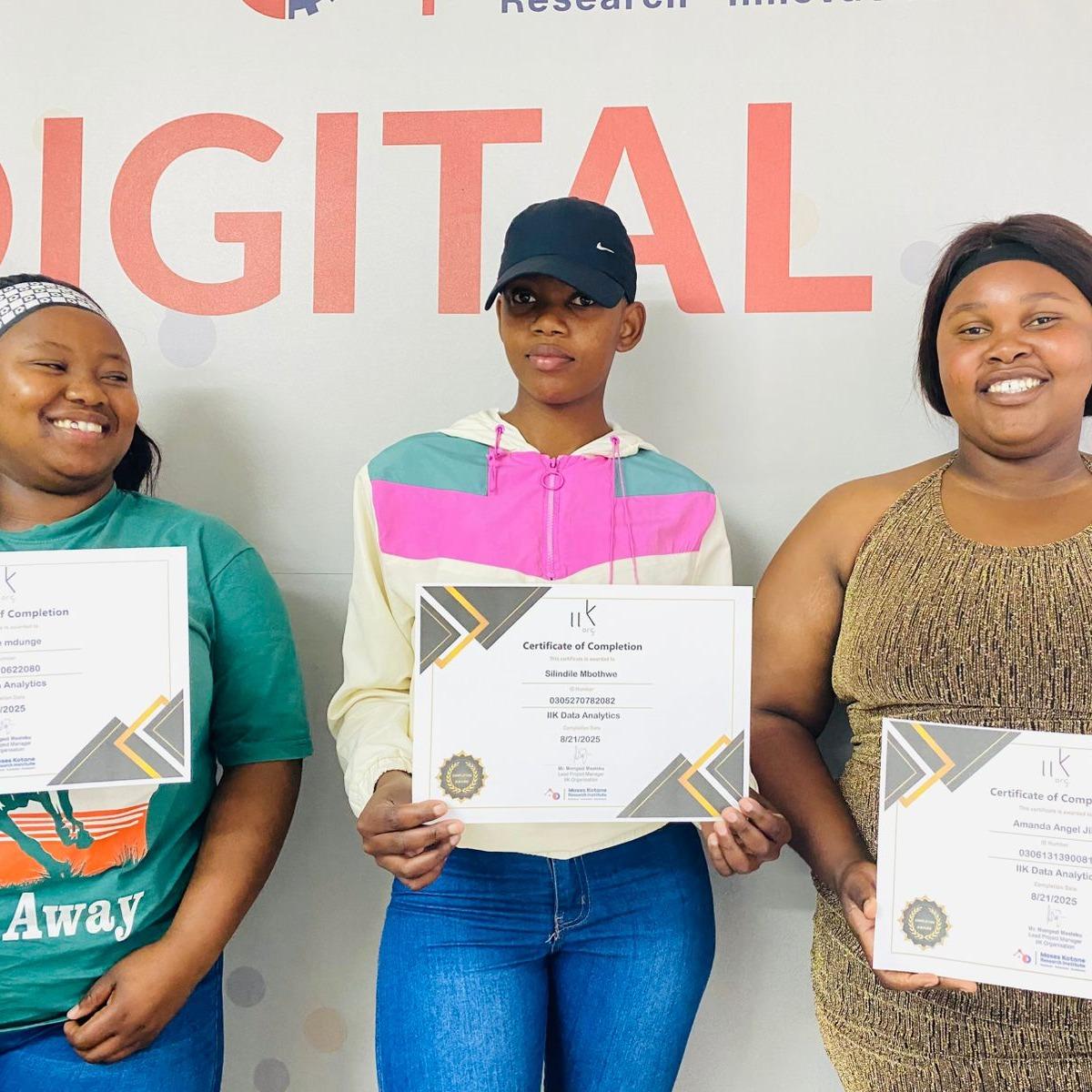 7dc75821-cef3-4ca3-b8ea-21b52ab0d0e3