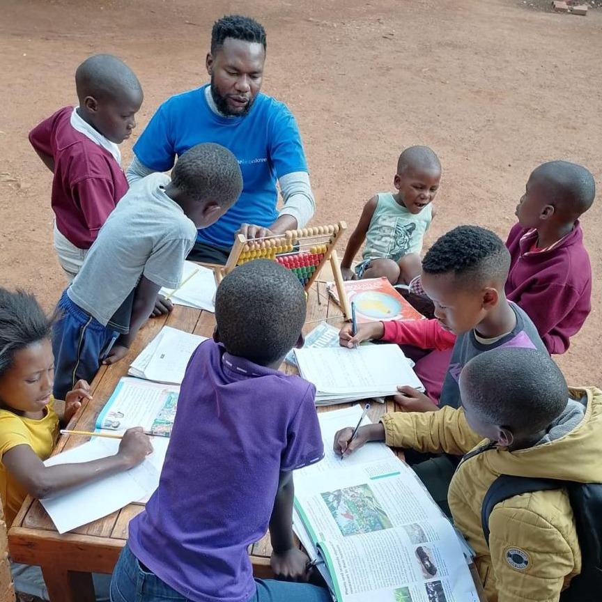 Future leaders at homework club