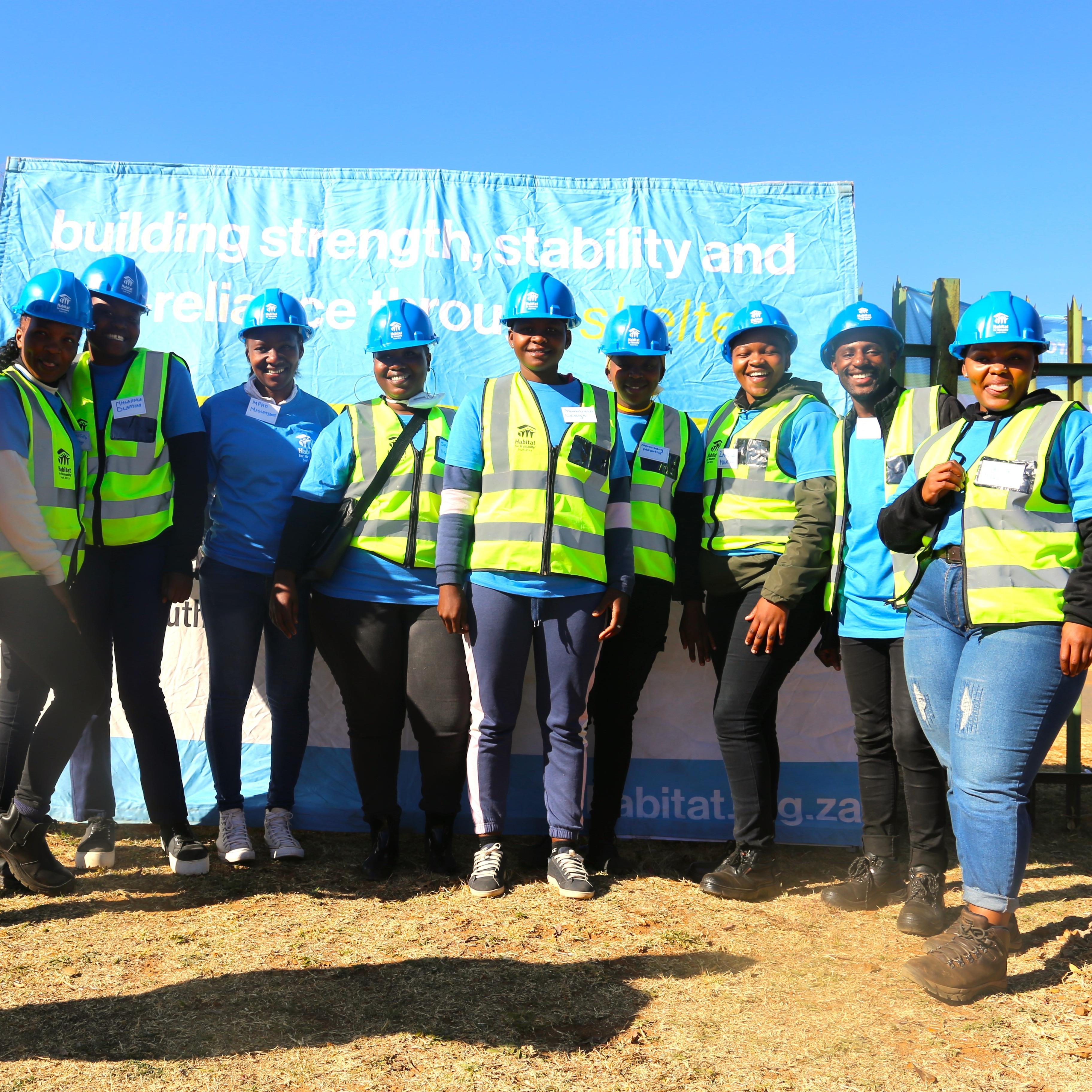Volunteers_Nelson Mandela Build