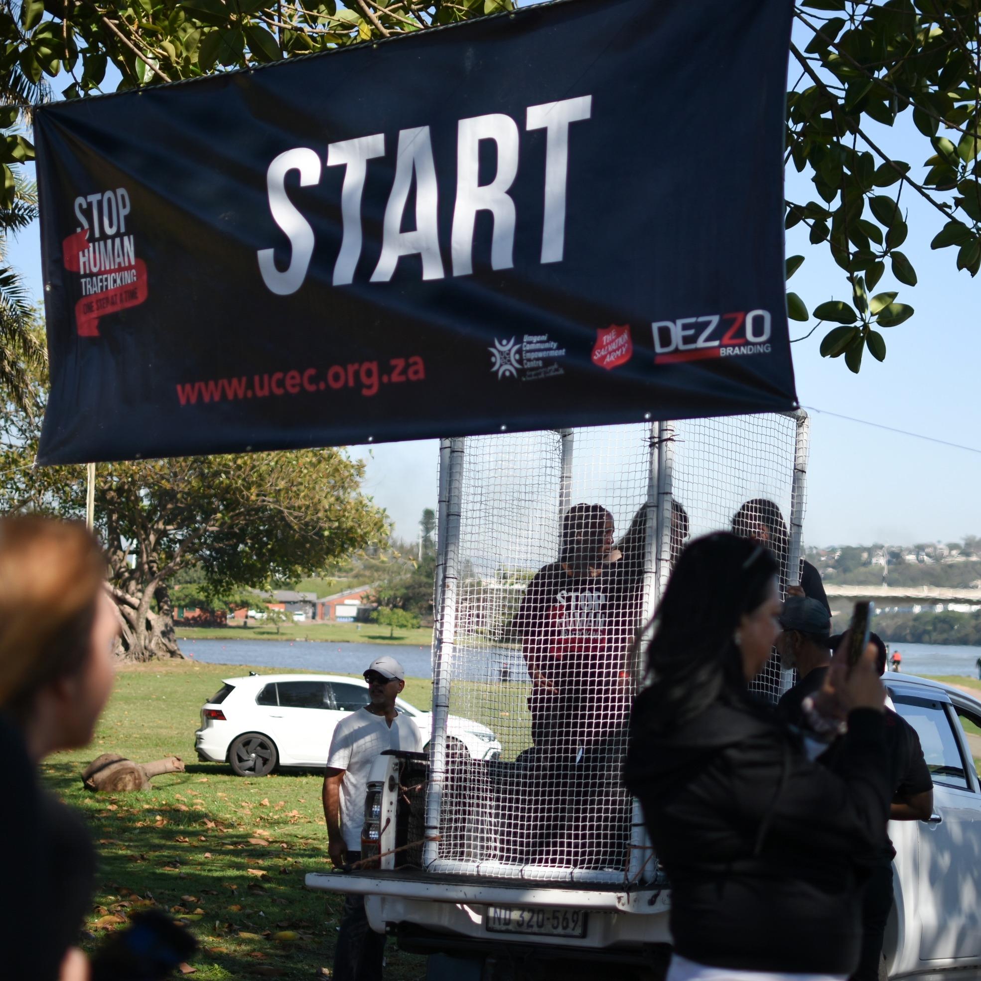 UCEC 2024 Walk - starting line