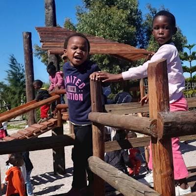 Help Sikhula Sonke Early Childhood Development by donating outdoor play equipment and jungle gyms for our preschools in the informal areas of Khayelitsha.