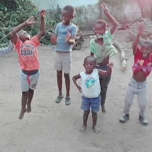 Help Mpumalanga Youth Council Org Drop in Centre raise R10,000 for blankets for over 60 children