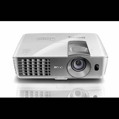 Help Lifeline Johannesburg by donating a projector for Training programmes and conferences