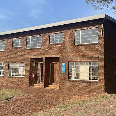 Help POPUP UPLIFTMENT NPC with 5 volunteers for Building Renovations to enable POPUP to earn an income