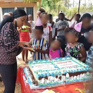Help Hospice Rustenburg by Assisting/hosting year end Christmas party for Orphan and Vulnerable children