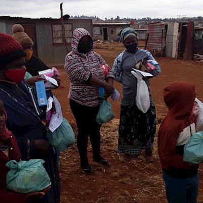 Help EDUCATION OF HOPE AFRICA raise R250000 for grocery hampers