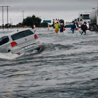 Help OneFarm Share raise R150000 for flood relief efforts across South Africa