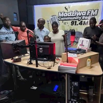 Help Zimbabwe Association of Community Radio Stations by Electronics for Community Radio Stations