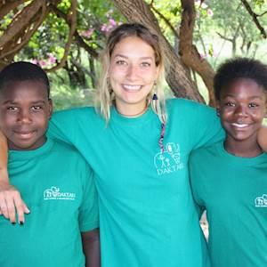 LAETITIA VAN DER TANG - VOLUNTEER MARCH 2018