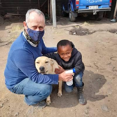 Louis, Jo & little Mendoza