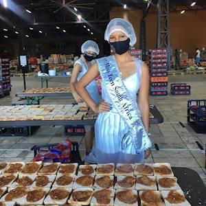 Miss Junior Teen South Africa category age 17 -18 winner, visiting us this morning and giving a helping hand.