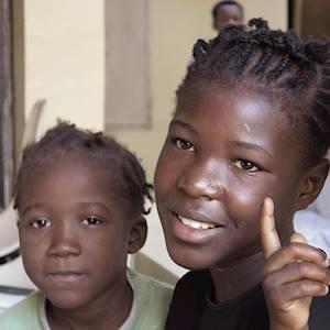 Help Meals on Wheels Food Distribution Project Johannesburg by Donating non perishable items for for those in need