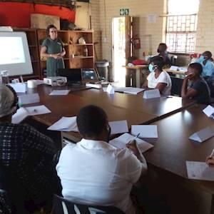 Help Lesedi la Batho with 10 volunteers for mentoring &capacity building for our team