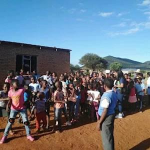 Help SEKHUKHUNE ENVIRONMENTAL JUSTICE NETWORK by Donate food to 57 Children for Feeding orphans