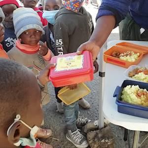Help Vuka Skhokho raise R4000 for a new stove for our soup kitchen.