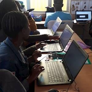 Help IkamvaYouth - KZN by Donating 12 laptops for Free e-learning sessions at the Chesterville branch