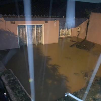 Help Phoenix Child Welfare by non perishable food, blankets, clothing, stationery for Flood victims - families
