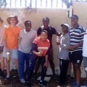 Help CEEP PAINTING PROJECT with 10 volunteers for Painting a wall at a childrens home