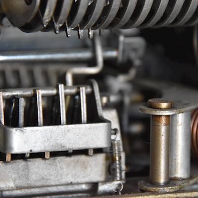 Help The 100% foundation by donating farming ,boiler making and brick laying tools for an upcoming NGO