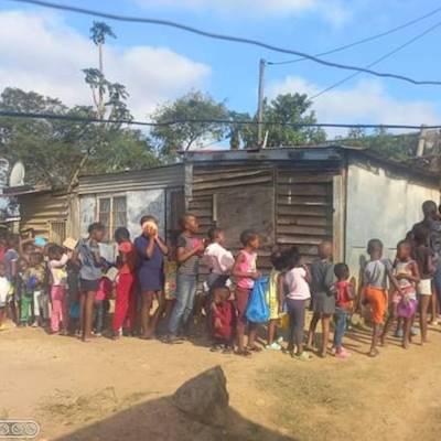 Help Siyakholwa Support Care Centre with 100 volunteers for Children & youth fundraising for feeding scheme