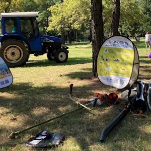 Help Jozi Trails Environmental by Donating heavy duty grass cutting equipment for cutting grass & clearing alien vegetation on the trail