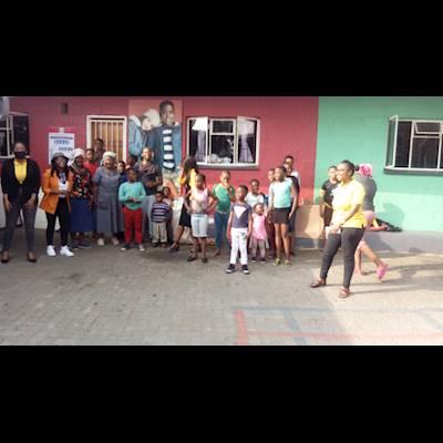 Help Bula-Mahlo Home and day-care with 5 volunteers for TAX affairs